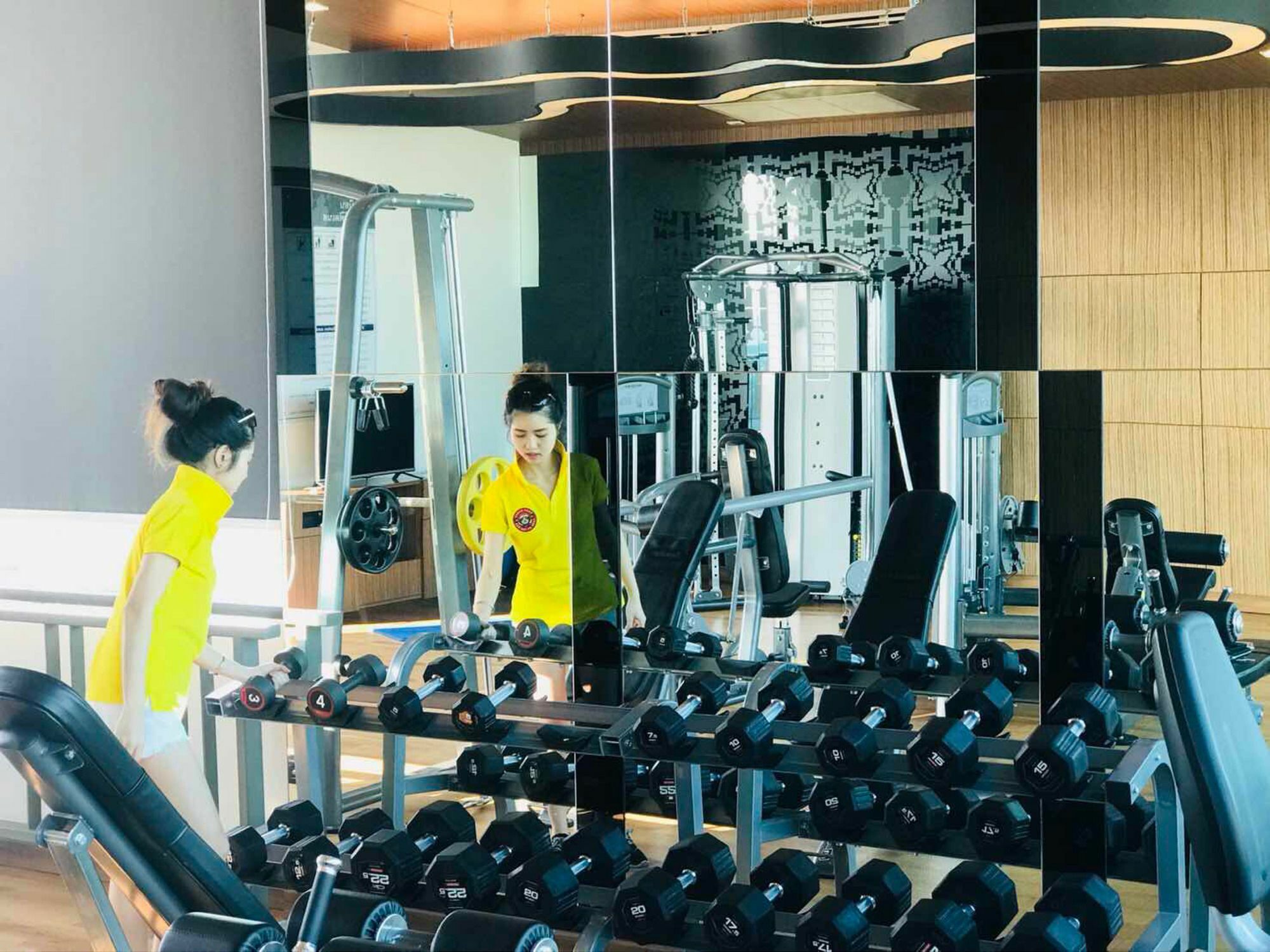 Astra Suites Central Τσιάνγκ Μάι Εξωτερικό φωτογραφία