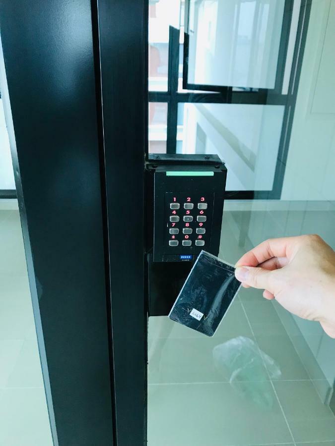 Astra Suites Central Τσιάνγκ Μάι Εξωτερικό φωτογραφία